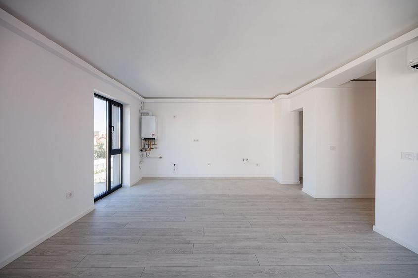 Apartament cu 3 camere decomandat în Braytim