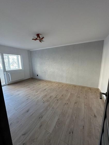 Apartament cu 2 camere decomandat în Lilieci