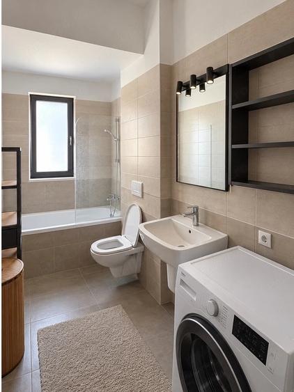 Inchiriez Apartament 2 Camere zona Decebal, P-ta Muncii - 1