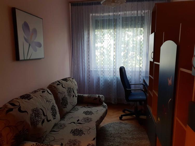 Casă cu 3 camere în Ultracentral