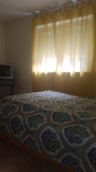 Apartament cu 3 camere decomandat în Ultracentral