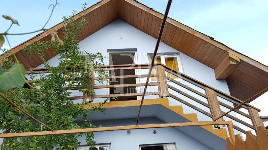 Casă individuală cu 5 camere cu Canalizare în Someșeni