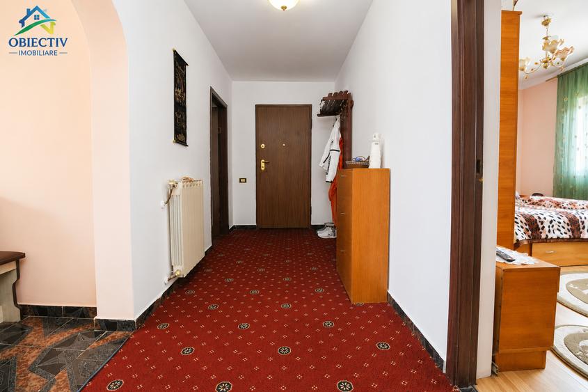 CASĂ cu teren 1300 mp SLOBOZIA langa orasul ROZNOV - 13