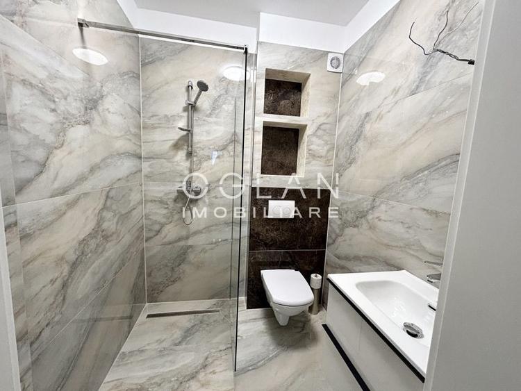 Apartament cu 3 camere semidecomandat, mobilat în Turnișor