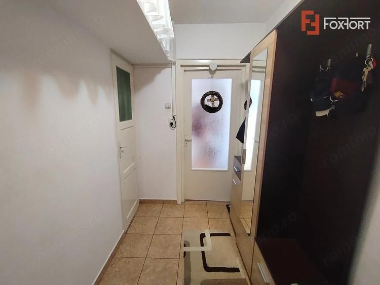 Apartament cu 2 camere semidecomandat în Șagului