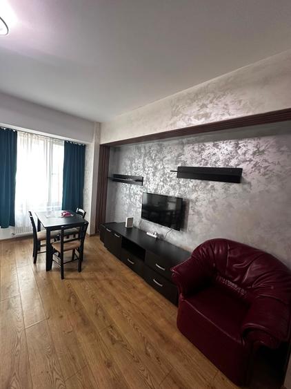 Apartament PENTHOUSE, 3 camere, 2 bai, etajul 8/8, zona Centru-Palas Mall - 3