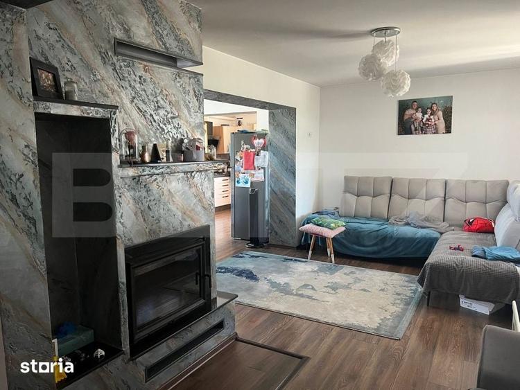 Casă cu 8 camere cu Teren 830 Mp în Central