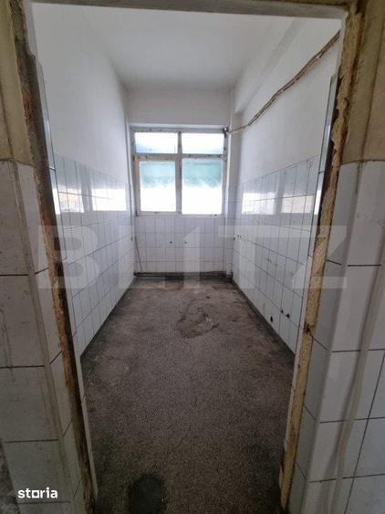 Spațiu comercial, de 250 mp, în Central