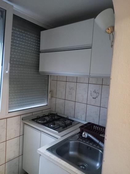 Inchiriez apartament cu 3 camere Oradea, Calea Aradului - 1