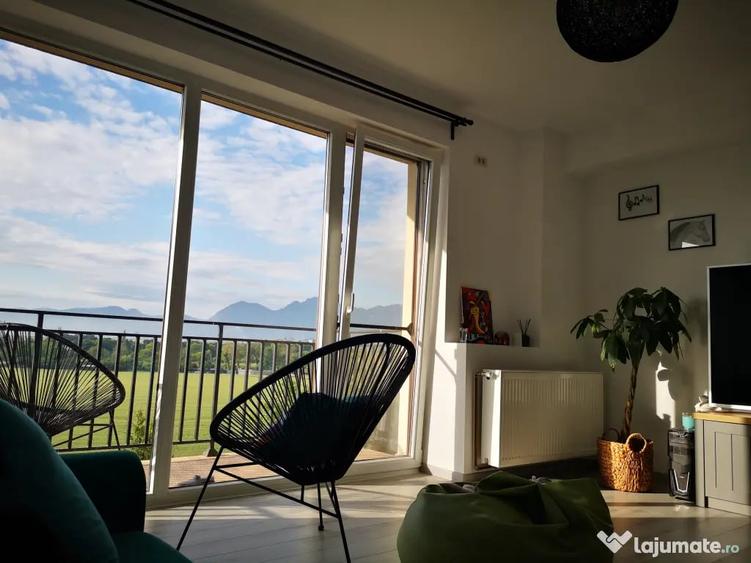 Apartament cu 2 camere decomandat în Sud