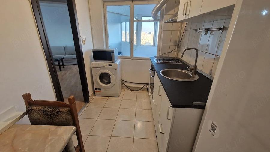Particular vand garsoniera Bl. Lacul Tei intersectie cu str.Doamna Ghica - 5