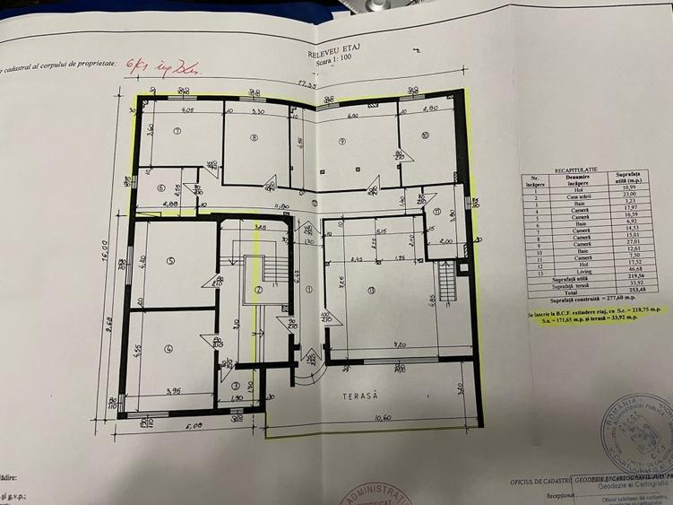 Casă individuală cu 13 camere cu Garaj în Sud-Vest