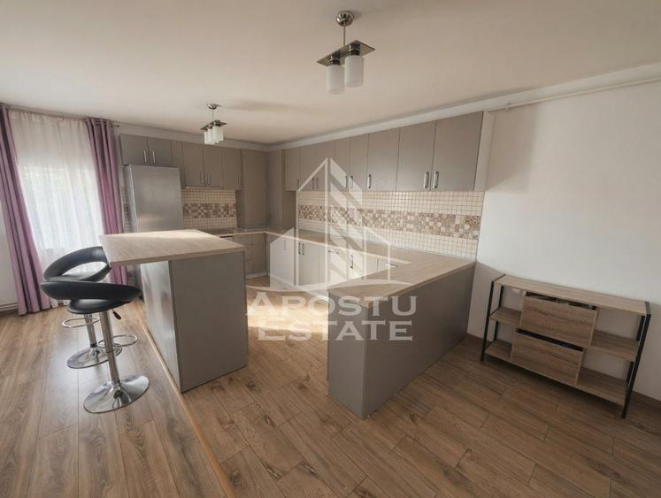 Apartament cu 3 camere decomandat, mobilat în Biled