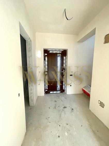 Duplex cu 4 camere cu Canalizare în Florești