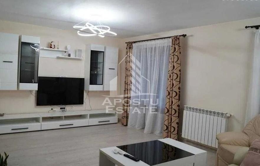 Duplex cu 5 camere cu Teren 350 Mp în Dumbrăvița