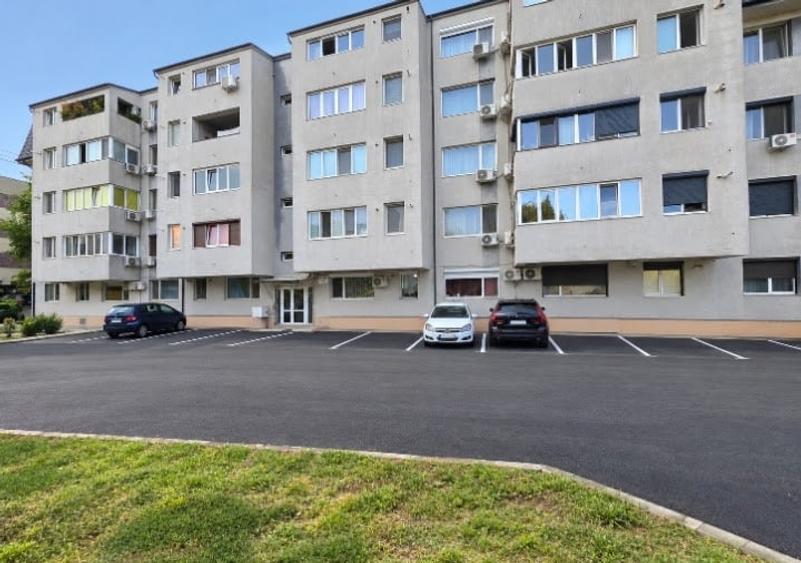 Apartament cu 2 camere decomandat în Popești-Leordeni
