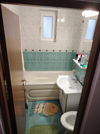 Apartament cu 2 camere decomandat în Exterior Vest