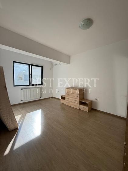 Apartament cu 2 camere decomandat în Theodor Pallady