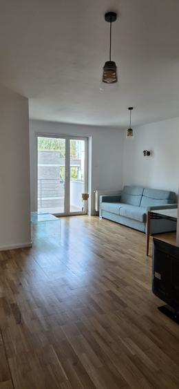 Apartament cu 3 camere decomandat în Arcul de Triumf