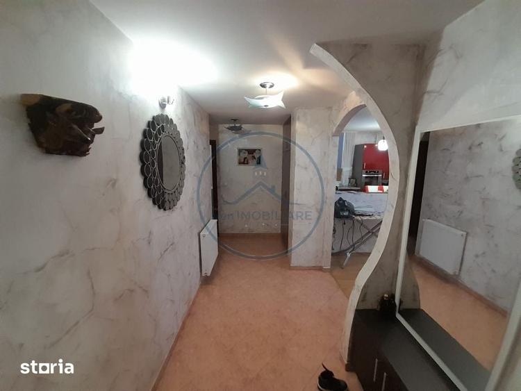 Apartament cu 3 camere decomandat, mobilat în Independenței