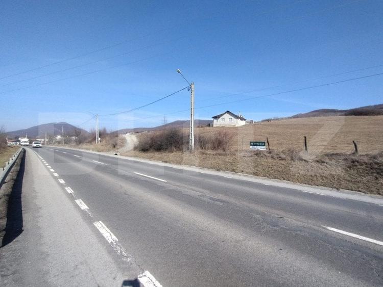 Teren Construcții intravilan de 5000 mp, în Sud-Vest