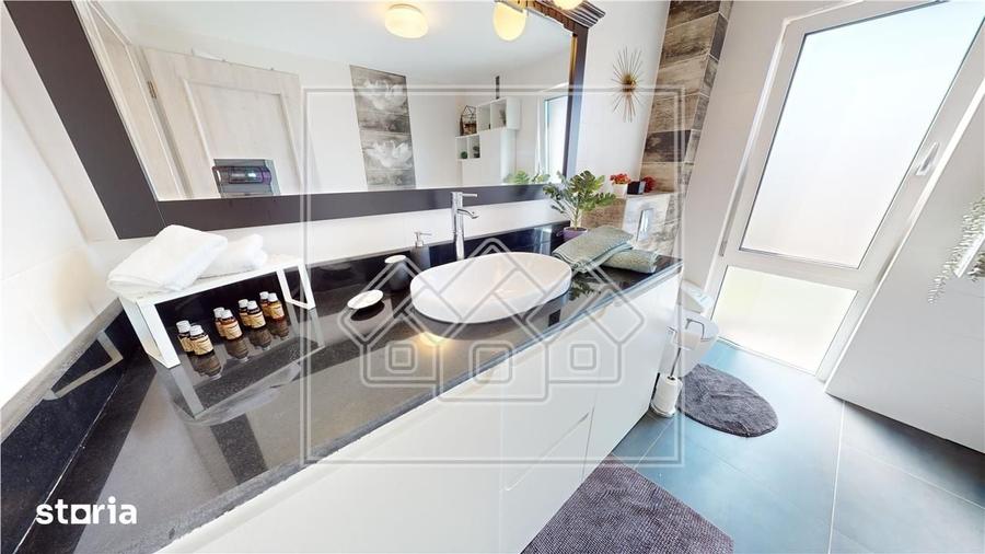 Apartament cu 4 camere în Central