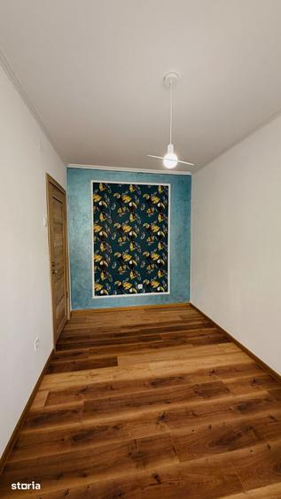 Apartament cu 3 camere semidecomandat în Mazepa 1