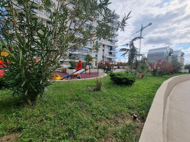 Apartament cu 3 camere decomandat în Tomis Nord