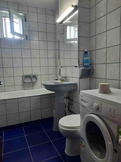 Apartament cu 2 camere decomandat în Terezian