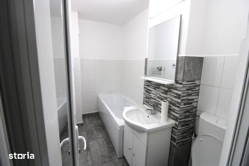 Apartament cu 2 camere decomandat în Micro 17