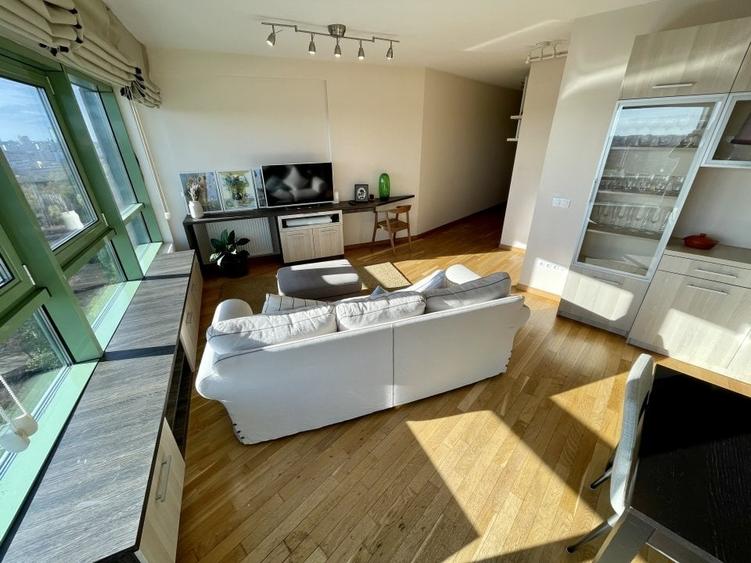 Apartament cu 2 camere decomandat, mobilat în Parcul Circului