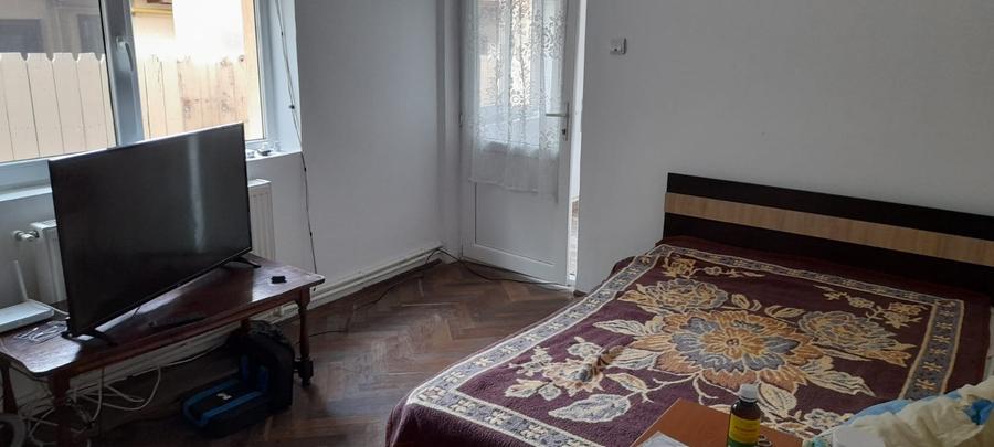 Casă cu 4 camere cu Teren 205 Mp în Coiciu