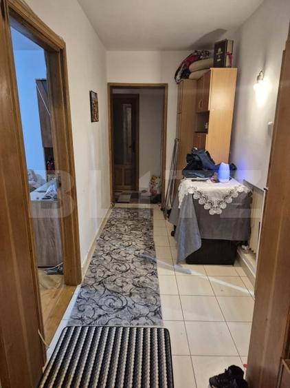 Apartament cu 3 camere decomandat în George Enescu