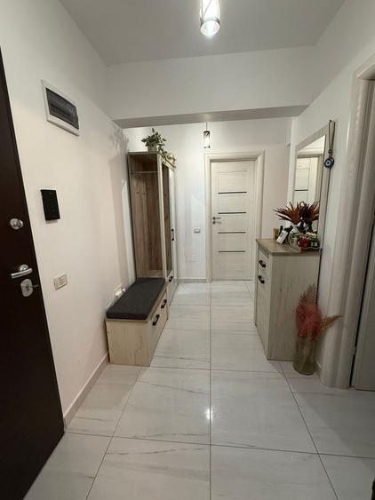 Apartament cu 2 camere decomandat, mobilat în Dobroești