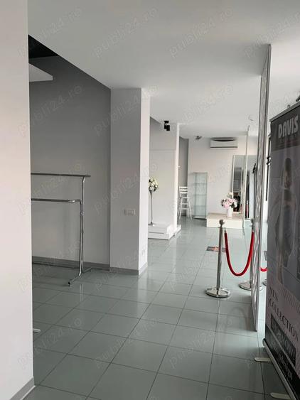 Spațiu comercial, de 290 mp, în Port