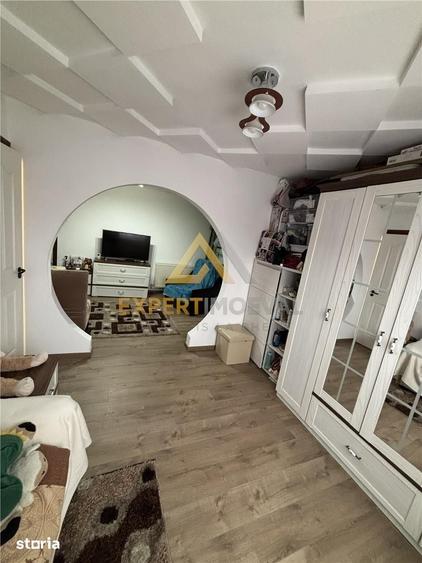 Apartament superb Aleea Neptun bl 4 - 10