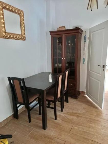 Casă cu 5 camere cu Teren 300 Mp în Predeal