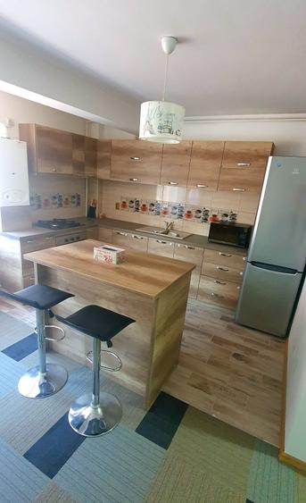Apartament cu 2 camere decomandat în Fundeni