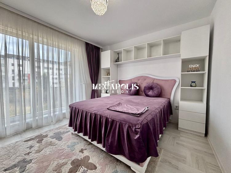 Apartament cu 3 camere decomandat în Tractorul