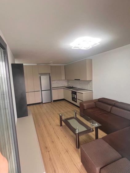Apartament cu 2 camere decomandat în Colentina
