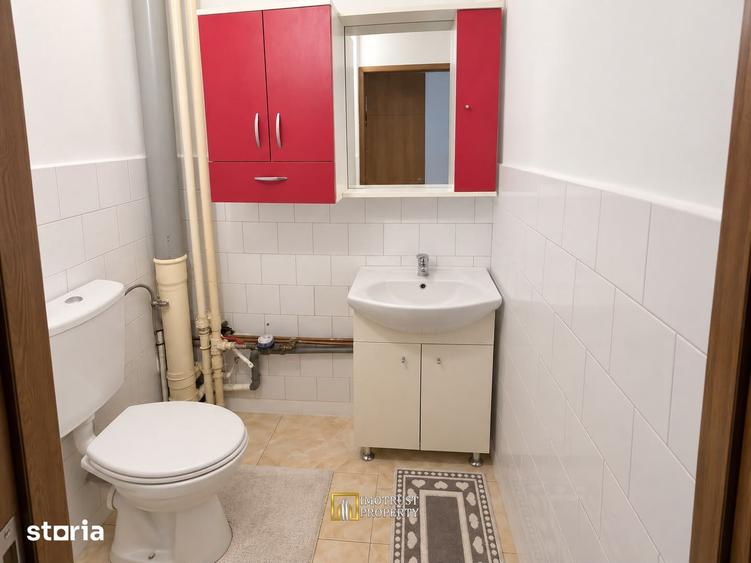 Apartament cu 3 camere decomandat în Micălaca
