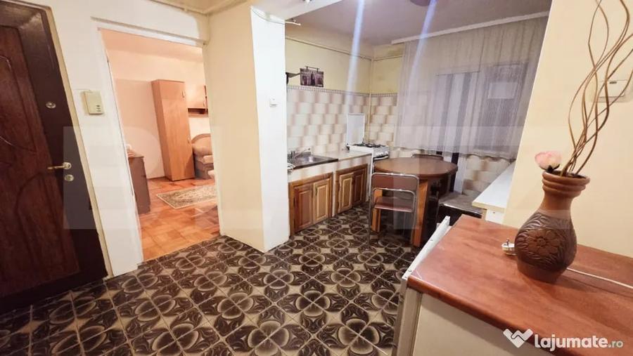 Apartament cu 2 camere decomandat, mobilat în Ampoi 3
