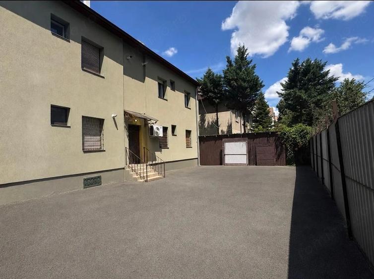 Casă cu 2 camere cu Teren 306 Mp în Ultracentral
