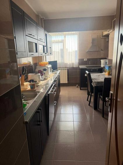 Apartament cu 3 camere decomandat în Exercițiu
