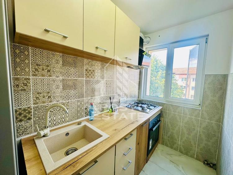 Apartament cu 2 camere decomandat în Complex Studențesc
