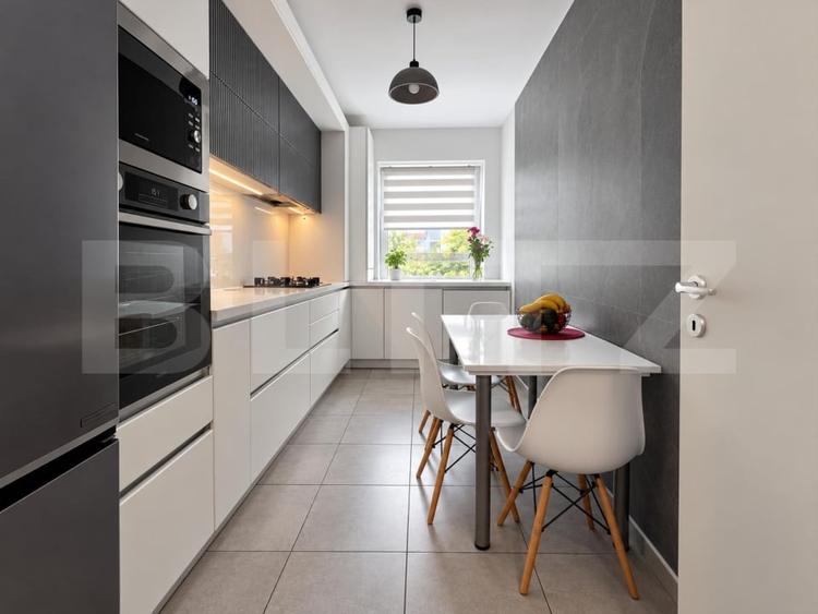 Apartament cu 3 camere decomandat, mobilat în Avantgarden