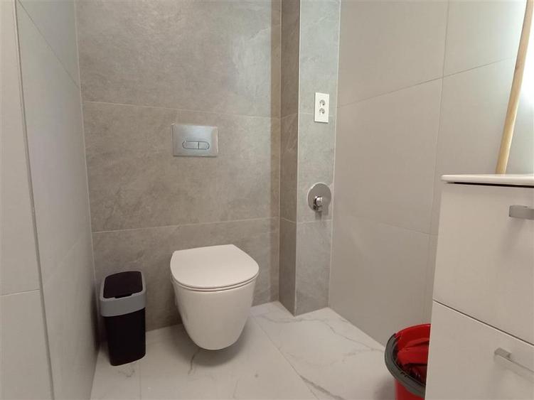 Apartament cu 2 camere decomandat în Iosia