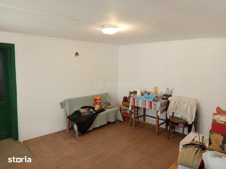 Casă cu 6 camere cu Teren 1151 Mp în Ciuchici