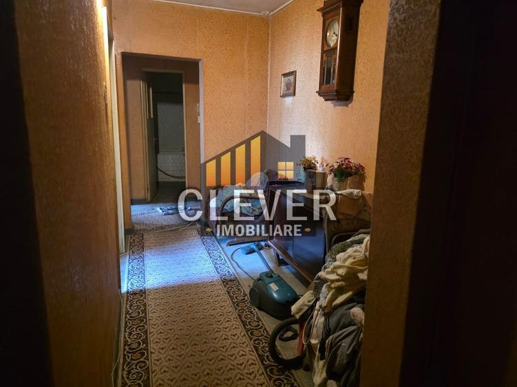 Apartament cu 3 camere decomandat, mobilat în Ozana