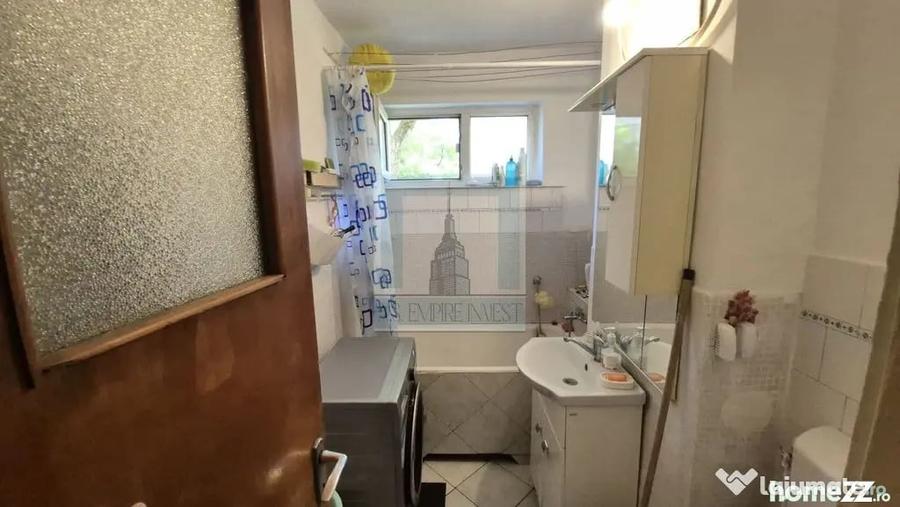 Apartament cu 2 camere decomandat în Centrul Civic